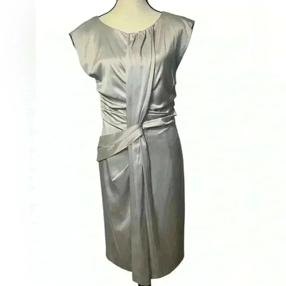 Esprit Elegant Silver/ Platinum Midi dress women’s size 8 just stunning - Picture 3 of 14